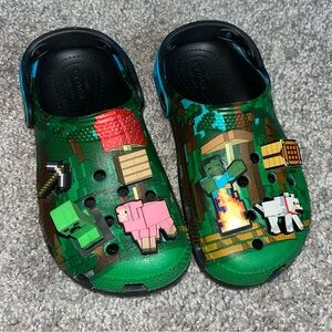 Kids Minecraft Crocs with Minecraft Jibbits